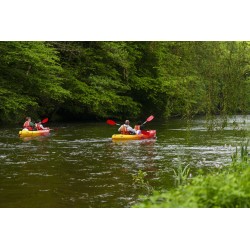 Kayaking along the Ourthe - Axion